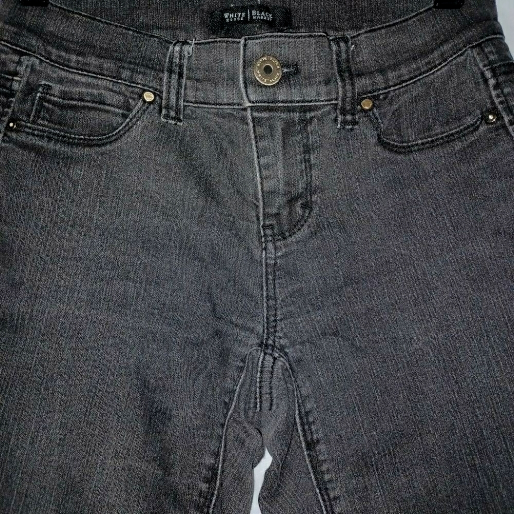 WHITE HOUSE BLACK MARKET SKINNY JEANS